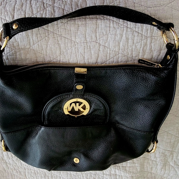 Michael Kors shoulder black leather purse - Picture 5 of 9